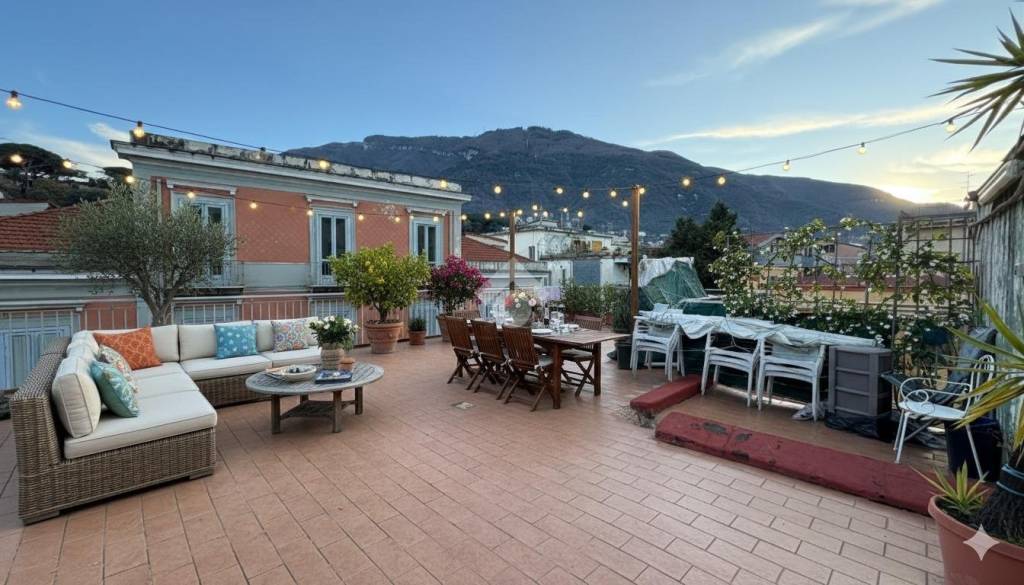 appartamento in vendita a Castellammare di Stabia in zona Centro Città