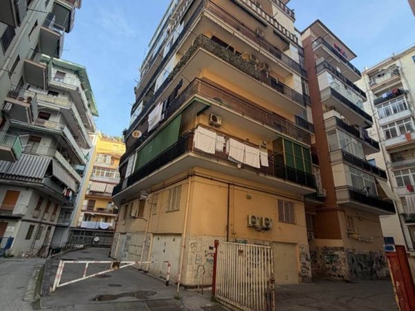 appartamento in vendita a Castellammare di Stabia in zona Centro Città