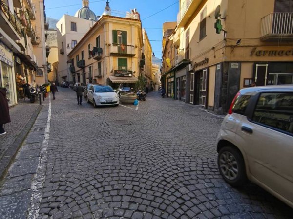 appartamento in vendita a Castellammare di Stabia in zona Centro Città