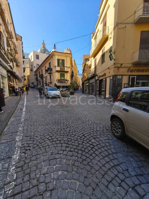 appartamento in vendita a Castellammare di Stabia in zona Centro Città