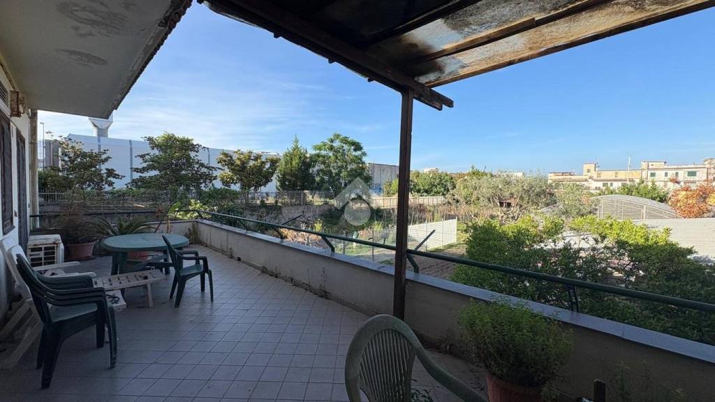 casa indipendente in vendita a Castellammare di Stabia in zona Ponte Persica