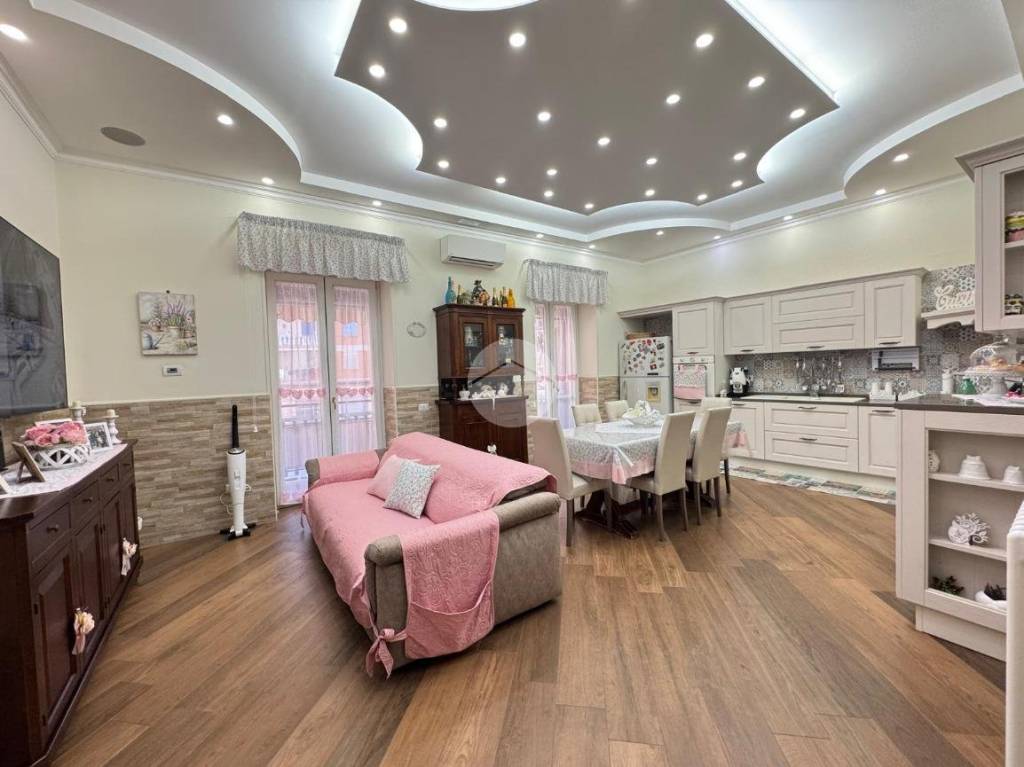 appartamento in vendita a Castellammare di Stabia