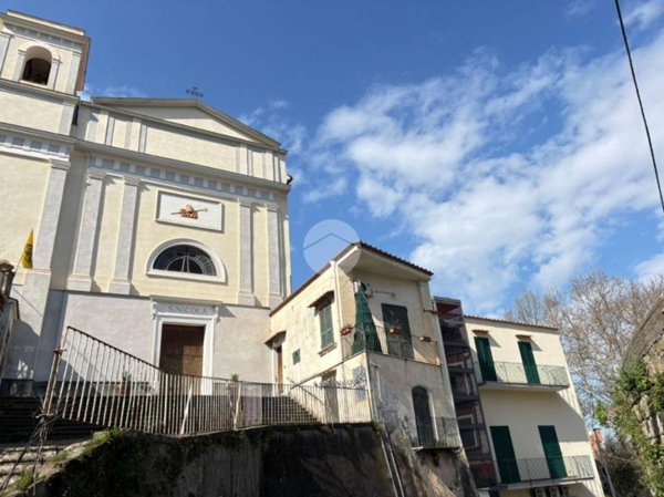 appartamento in vendita a Castellammare di Stabia in zona Privati