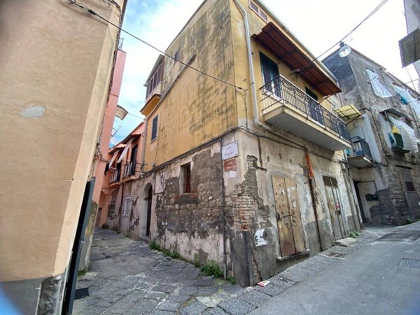 appartamento in vendita a Castellammare di Stabia