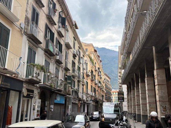 appartamento in vendita a Castellammare di Stabia in zona Centro Città
