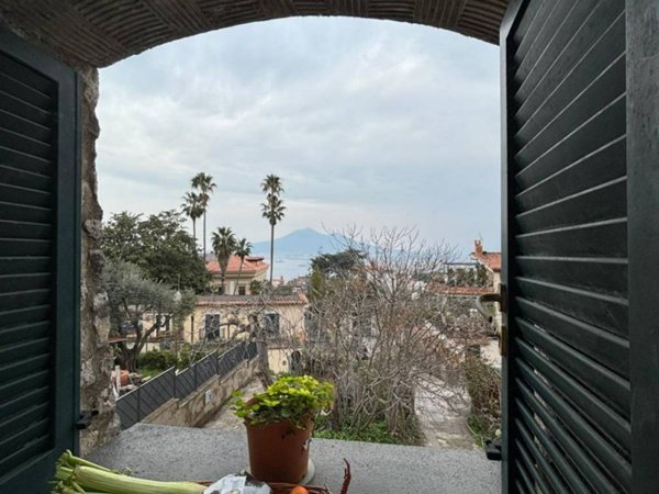 appartamento in vendita a Castellammare di Stabia