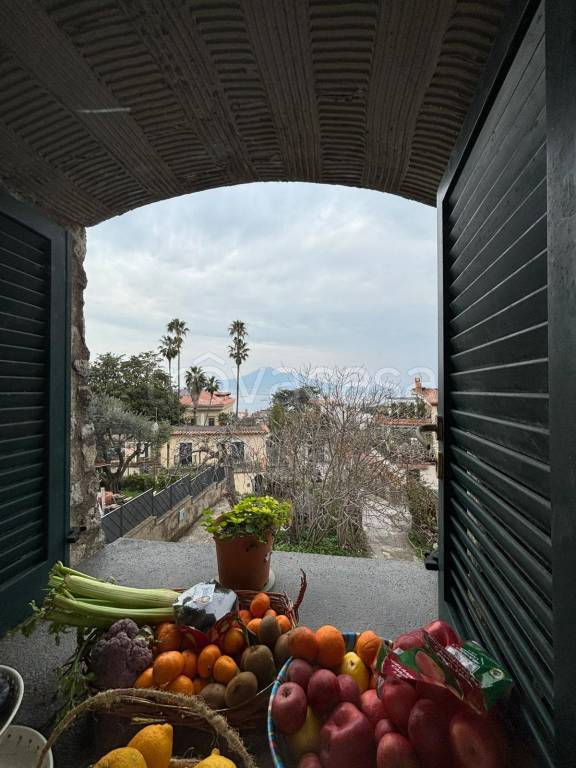 appartamento in vendita a Castellammare di Stabia