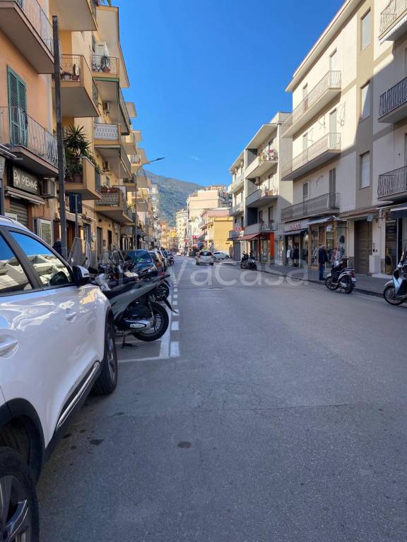 appartamento in vendita a Castellammare di Stabia in zona Centro Città
