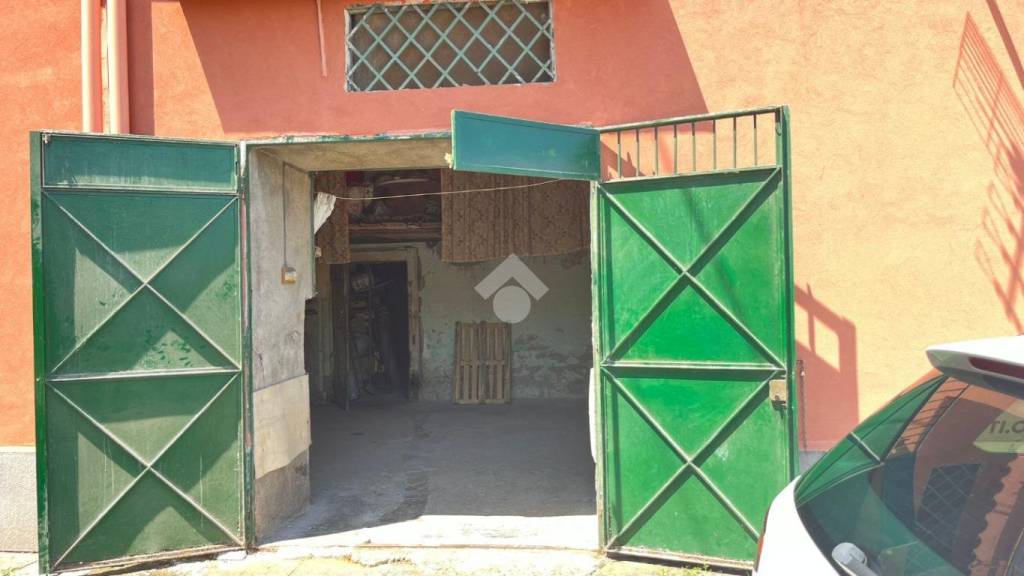 casa indipendente in vendita a Castellammare di Stabia in zona Scanzano