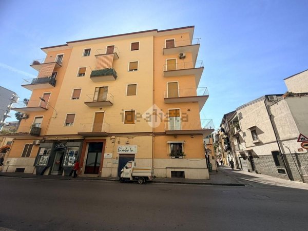 appartamento in vendita a Castellammare di Stabia
