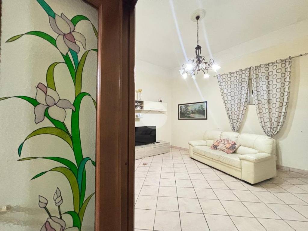 casa indipendente in vendita a Castellammare di Stabia in zona Privati