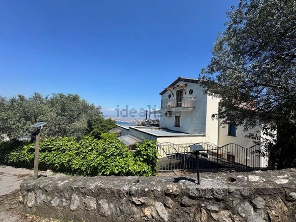 quadrivano in vendita a Castellammare di Stabia