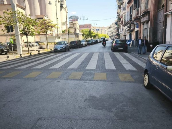 negozio in vendita a Castellammare di Stabia in zona Centro Città