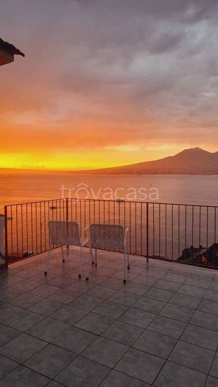 appartamento in vendita a Castellammare di Stabia in zona Pozzano