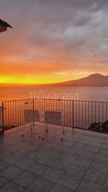 appartamento in vendita a Castellammare di Stabia in zona Pozzano