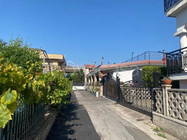 casa indipendente in vendita a Castellammare di Stabia in zona Pioppaino