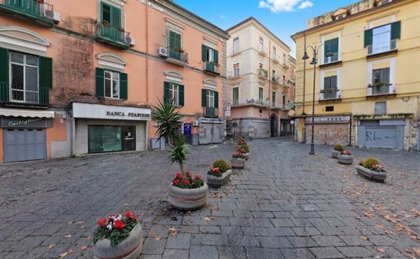 appartamento in vendita a Castellammare di Stabia in zona Centro Città