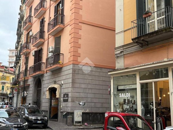 negozio in vendita a Castellammare di Stabia