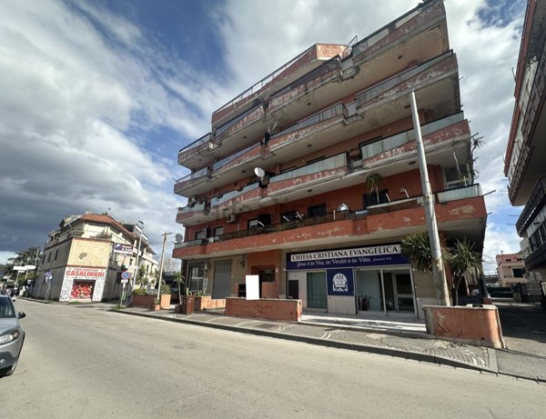 appartamento in vendita a Castellammare di Stabia in zona Ponte Persica