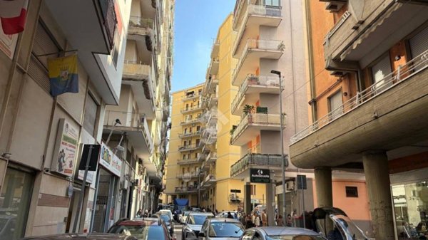 negozio in vendita a Castellammare di Stabia
