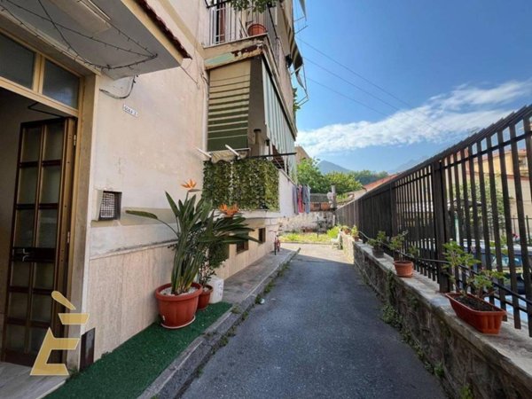 appartamento in vendita a Castellammare di Stabia