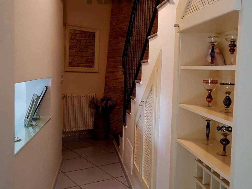 casa indipendente in vendita a Castellammare di Stabia in zona Fratte