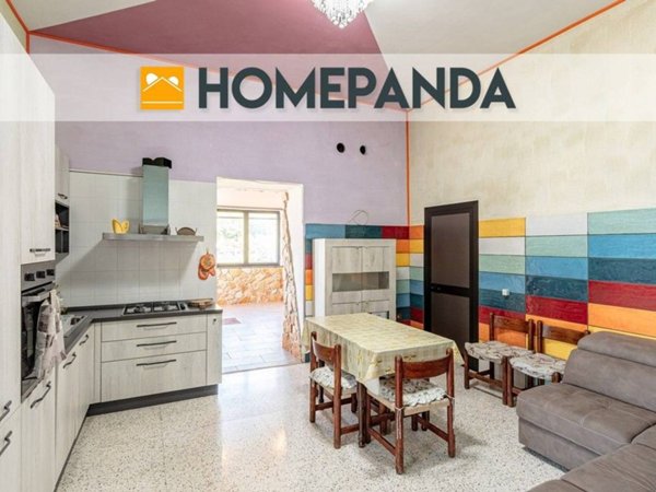casa indipendente in vendita a Castellammare di Stabia in zona Pozzano