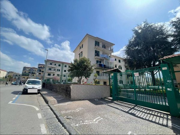 appartamento in vendita a Castellammare di Stabia