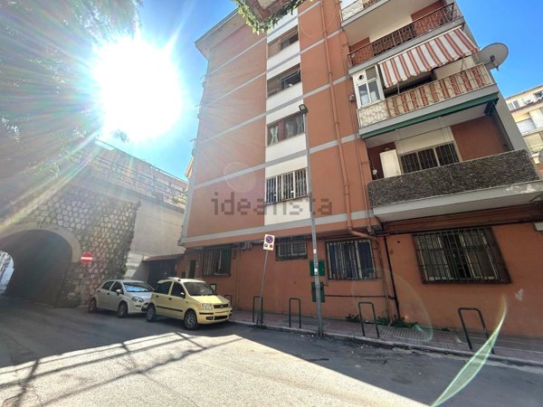 appartamento in vendita a Castellammare di Stabia in zona Varano