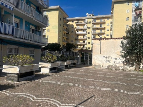 appartamento in vendita a Castellammare di Stabia in zona Pioppaino