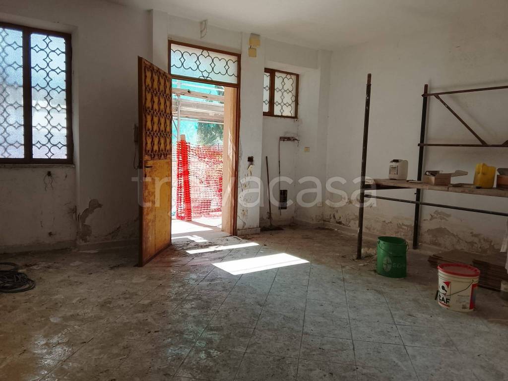 appartamento in vendita a Castellammare di Stabia in zona Pioppaino