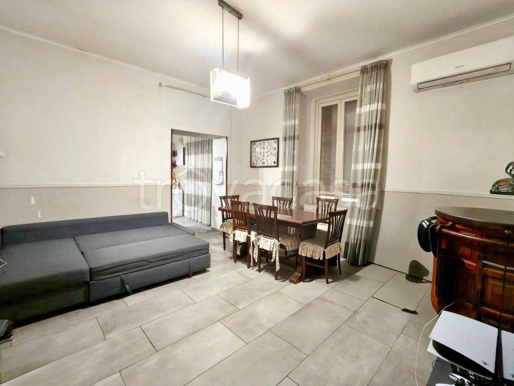 appartamento in vendita a Castellammare di Stabia in zona Centro Città