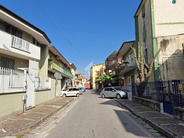 appartamento in vendita a Castello di Cisterna