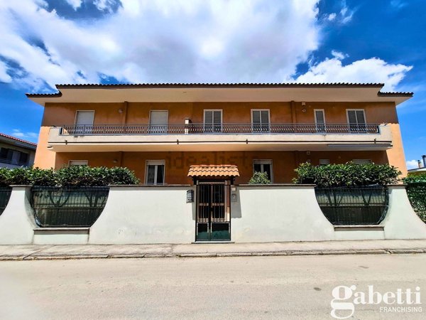 appartamento in vendita a Castello di Cisterna