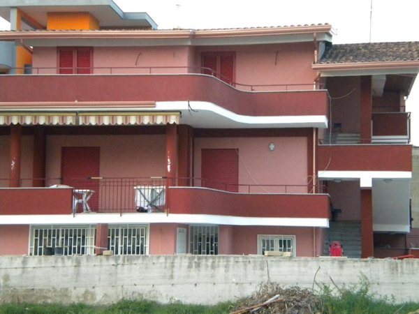 casa indipendente in vendita a Castello di Cisterna