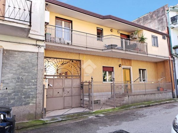 villa in vendita a Castello di Cisterna