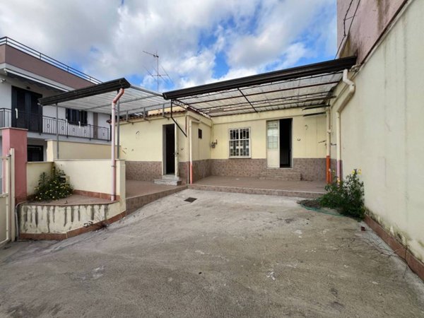 appartamento in vendita a Cercola in zona Caravita