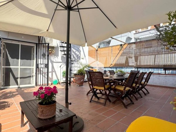 casa indipendente in vendita a Cercola