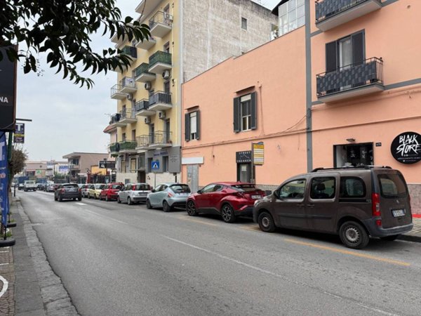 negozio in vendita a Cercola