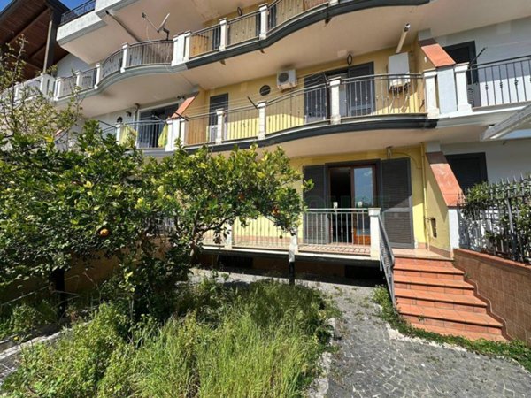 casa indipendente in vendita a Cercola