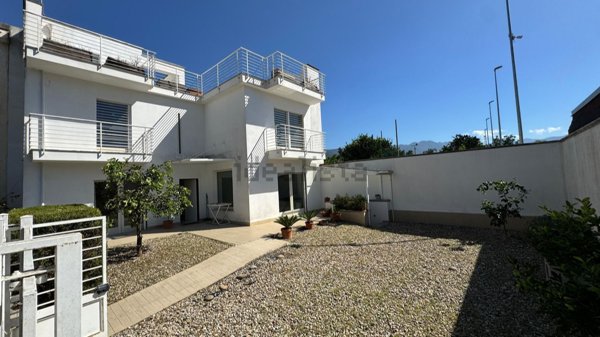 casa indipendente in vendita a Cicciano