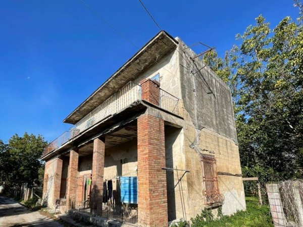 casa indipendente in vendita a Cicciano