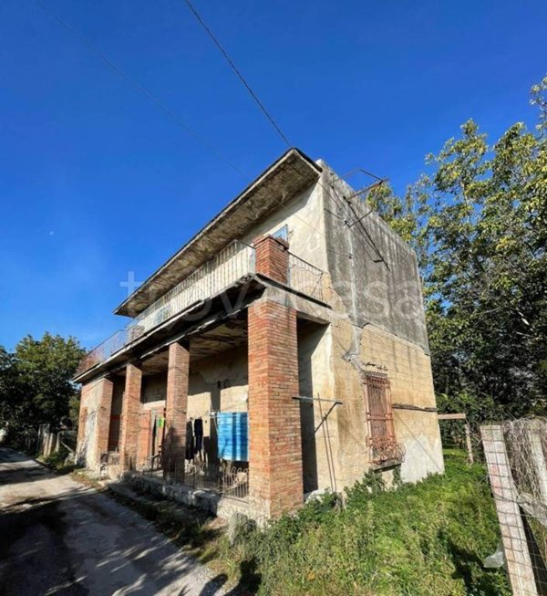 casa indipendente in vendita a Cicciano