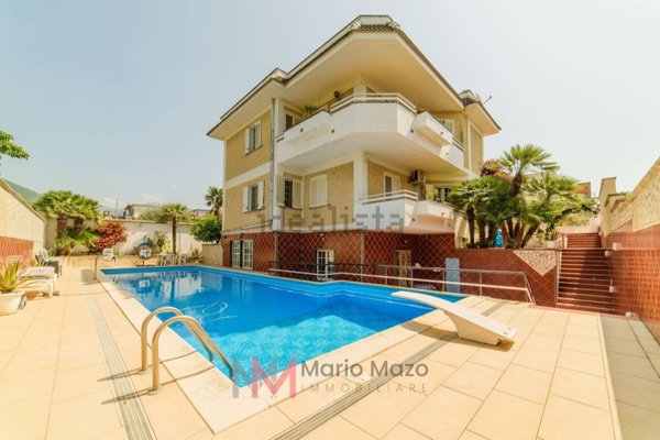 casa indipendente in vendita a Cicciano