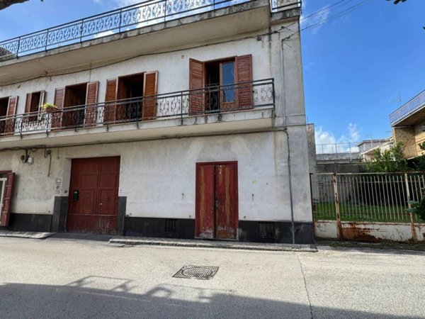 casa indipendente in vendita a Cicciano