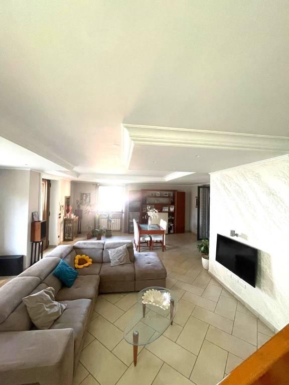 casa indipendente in vendita a Cicciano