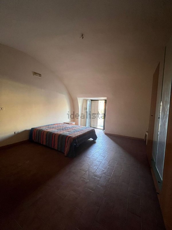 locale commerciale in vendita a Cimitile