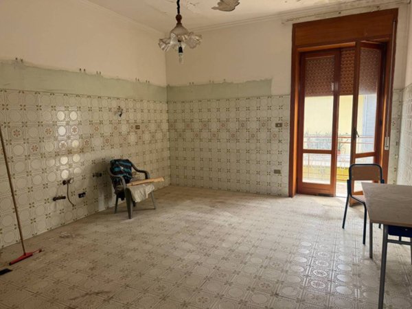 casa indipendente in vendita a Cimitile