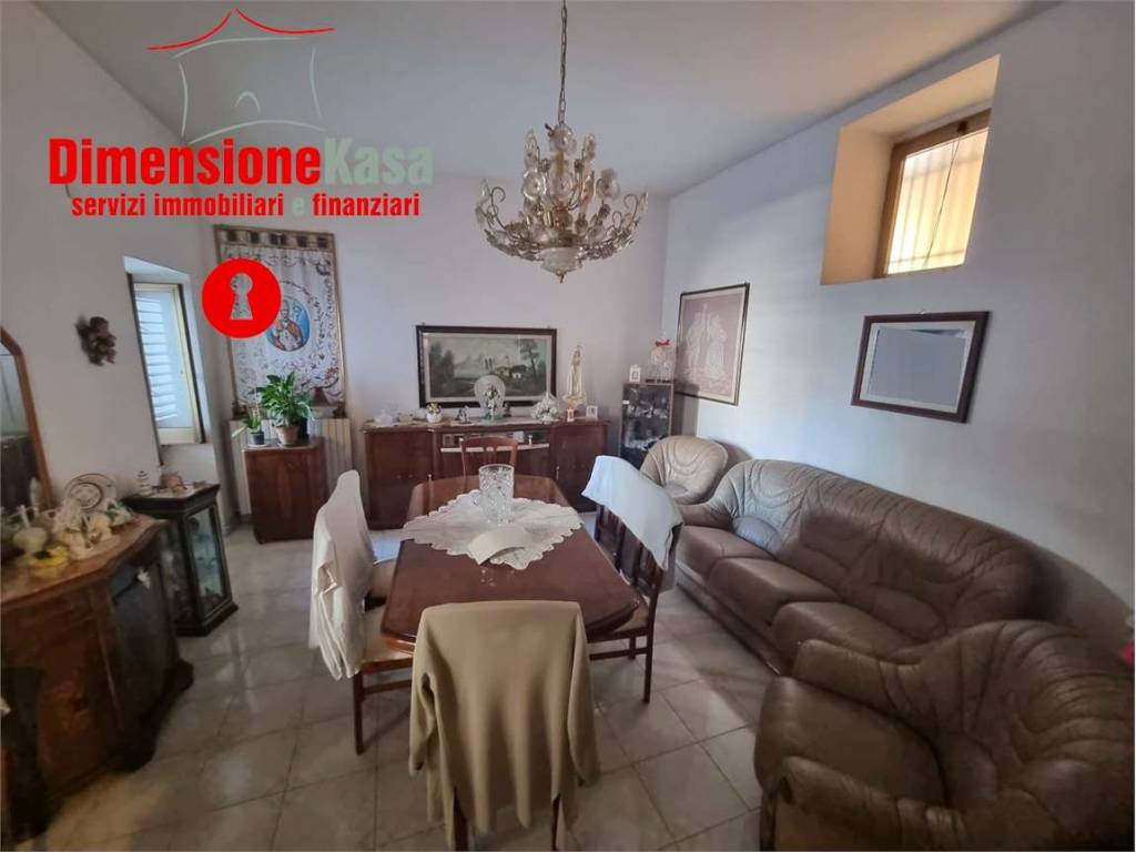 intera palazzina in vendita a Cimitile