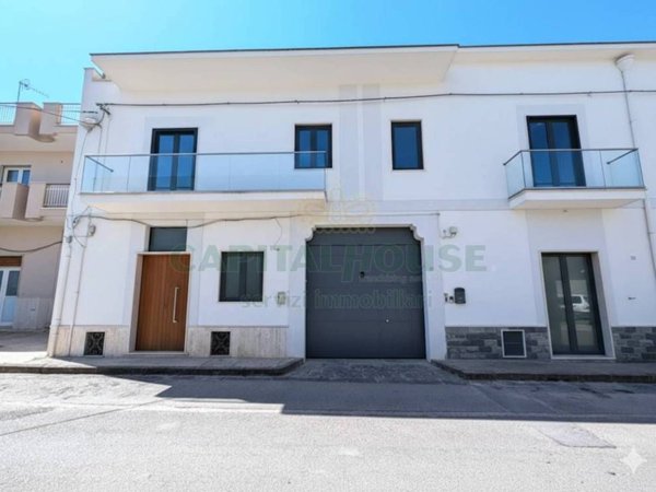 casa indipendente in vendita a Cimitile